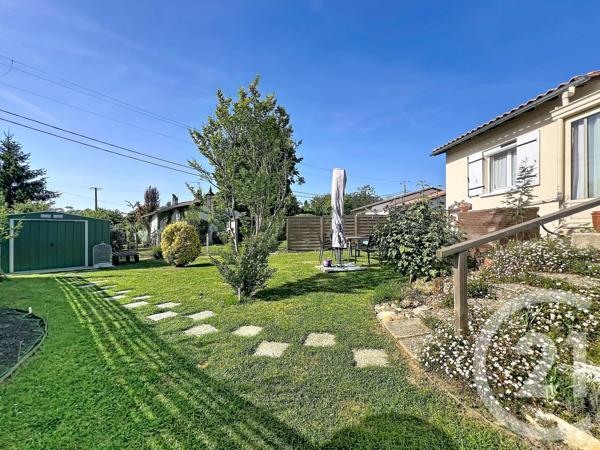 Maison à vendre  4 pièces - 102 m 2   MUSSIDAN  - 24