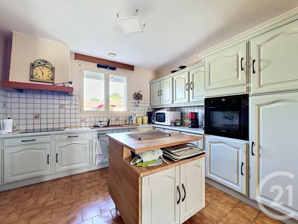 Maison à vendre  4 pièces - 102 m 2   MUSSIDAN  - 24