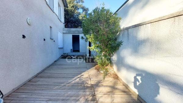 Appartement à vendre 3 pièces VILLENEUVE LES AVIGNON (30)