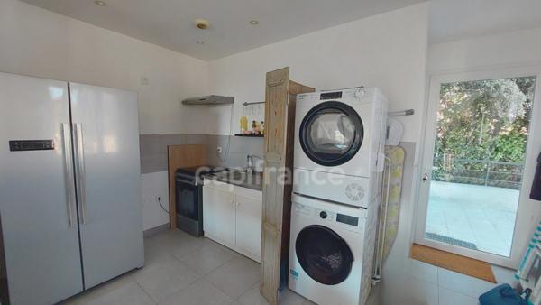 Appartement à vendre 3 pièces VILLENEUVE LES AVIGNON (30)