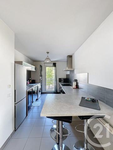 Appartement T3 à vendre  3 pièces - 69,20 m2 GARDANNE - 13