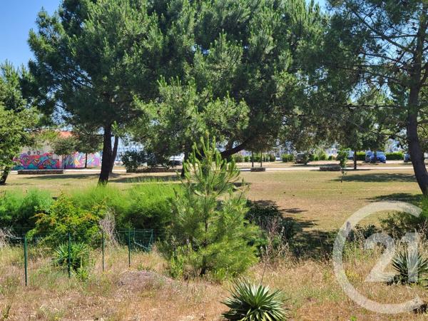 Terrain à vendre  678 m 2   LE VERDON SUR MER  - 33