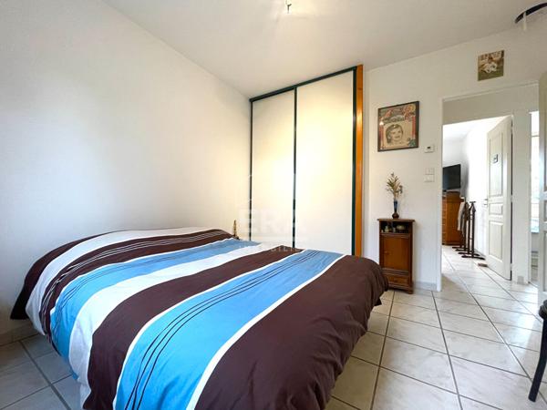 Charmante maison avec piscine, grand garage et prestations haut de gamme à Caromb