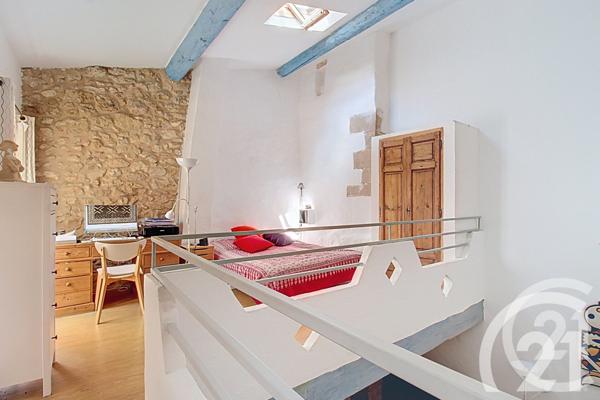 Maison à vendre  4 pièces - 177,72 m2 ROBION - 84