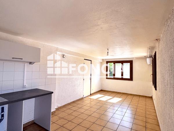 Location Appartement 3 pièces 70 m² - 581 CHEMIN DES CHARBONNIERES Saint Jean De Moirans 38430
