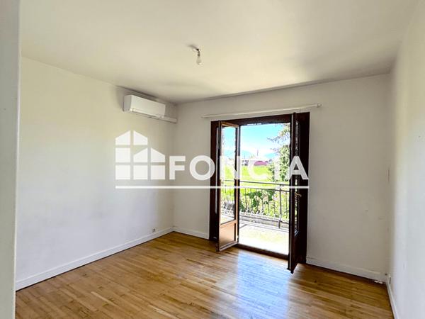 Location Appartement 3 pièces 70 m² - 581 CHEMIN DES CHARBONNIERES Saint Jean De Moirans 38430
