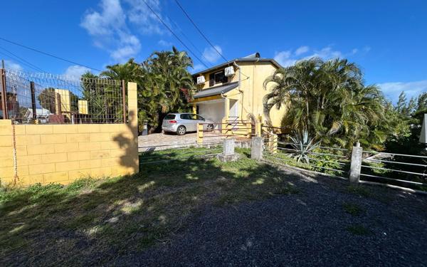 Maison à vendre    7 pièces •  Saint-Joseph