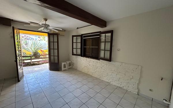 Maison à vendre    7 pièces •  Saint-Joseph