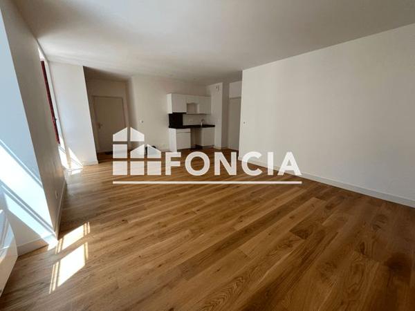 Location Appartement 2 pièces 51.8 m² - 12 / 14 rue de la paille Le Mans 72000