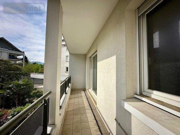 Triplex à vendre à Chambéry en Savoie (73000), ref : 73001-111   
Proche de la ville