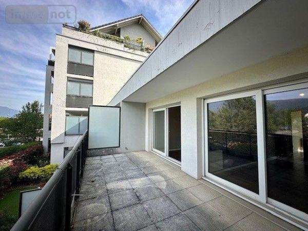 Triplex à vendre à Chambéry en Savoie (73000), ref : 73001-111   
Proche de la ville