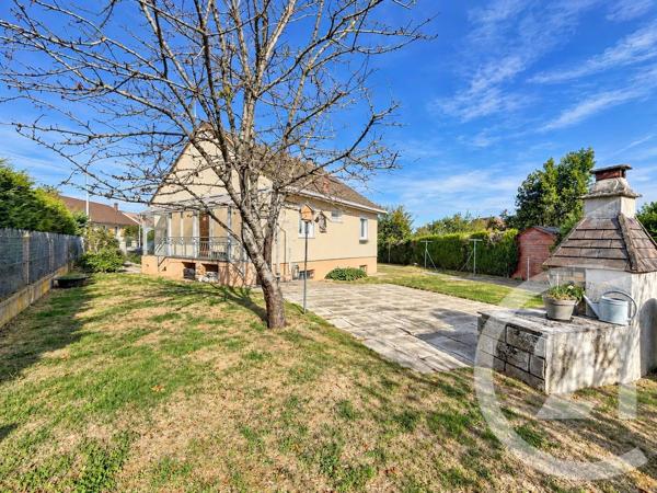 Maison à vendre  4 pièces - 78 m 2   MAINTENON  - 28