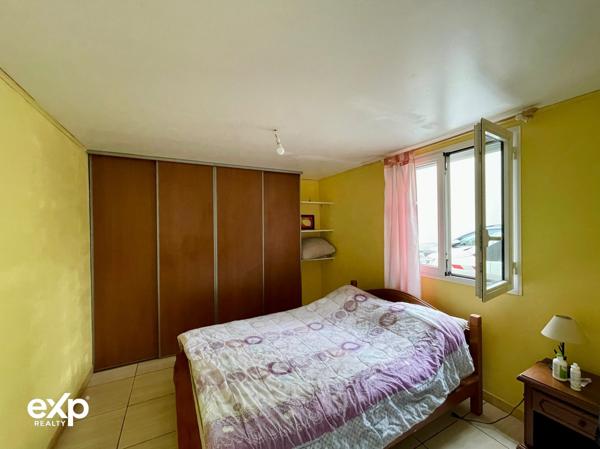 Maison familiale 4 chambres - 4 places de parking – Trois Mares / Le Tampon