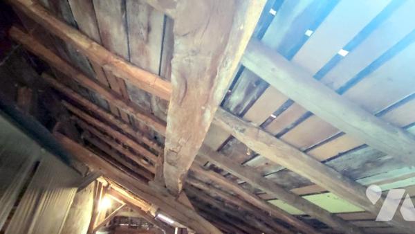 PLACE D'AUSTERLITZ
Immeuble offrant de nombreuses possibilités d'aménagement