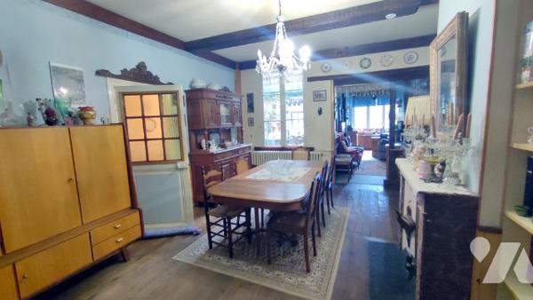 PLACE D'AUSTERLITZ
Immeuble offrant de nombreuses possibilités d'aménagement