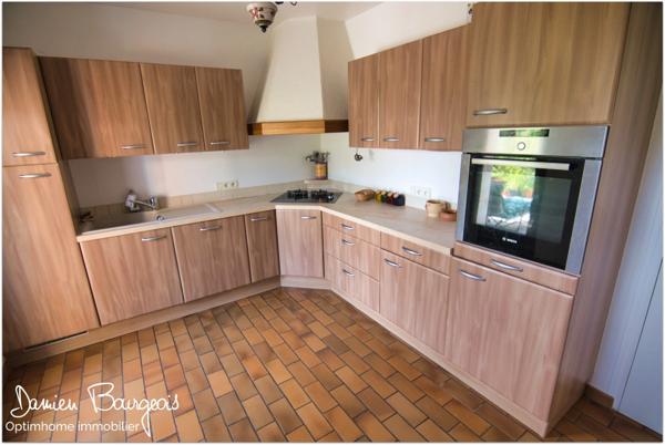 🌿 Très belle maison individuelle sur les hauteurs de Thoiry avec 680 m2 de parcelle