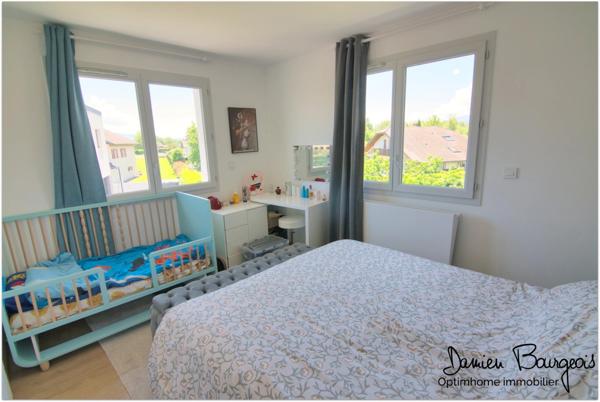 Maison individuelle de 124 m2 avec 4 chambres et terrain de plus de 400 m2