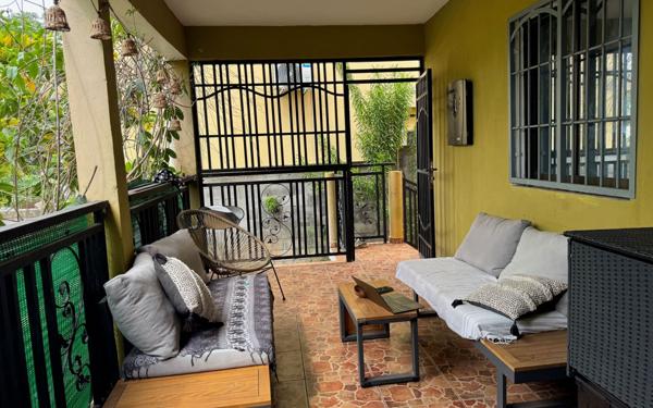 Maison à vendre    4 pièces •  Dembeni