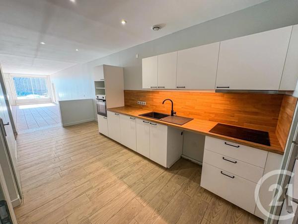Maison à vendre  5 pièces - 189,61 m 2   ST GEORGES DE RENEINS  - 69