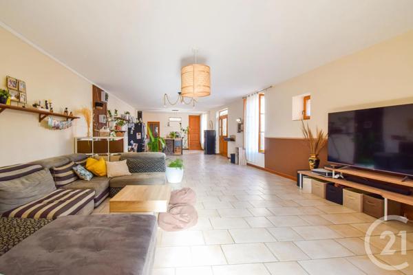 Maison à vendre  5 pièces - 189,61 m 2   ST GEORGES DE RENEINS  - 69
