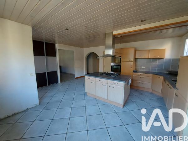 Maison à vendre 6 pièces 186 m² Orgelet