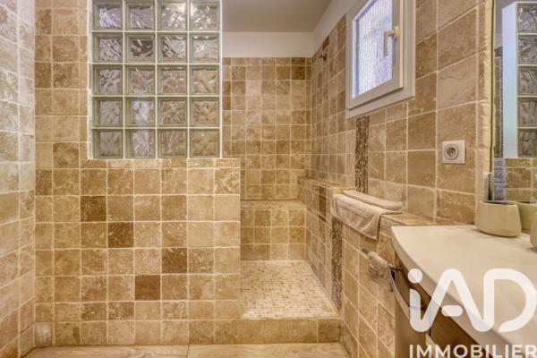 Maison à vendre 4 pièces 125 m² Tourrettes