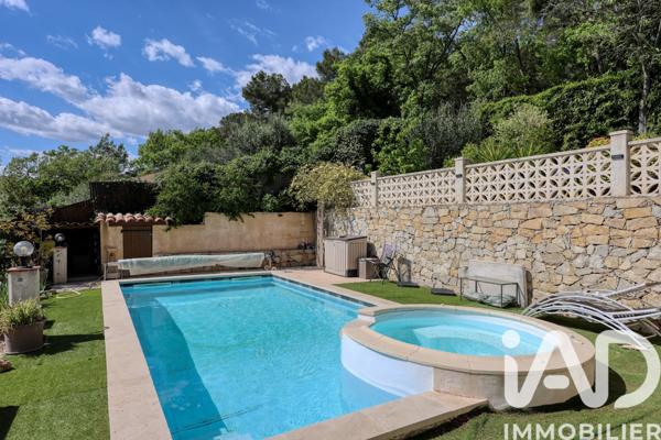 Maison à vendre 4 pièces 125 m² Tourrettes