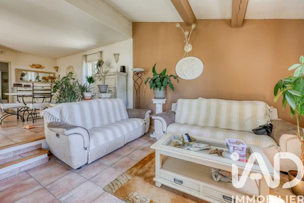 Maison à vendre 4 pièces 125 m² Tourrettes