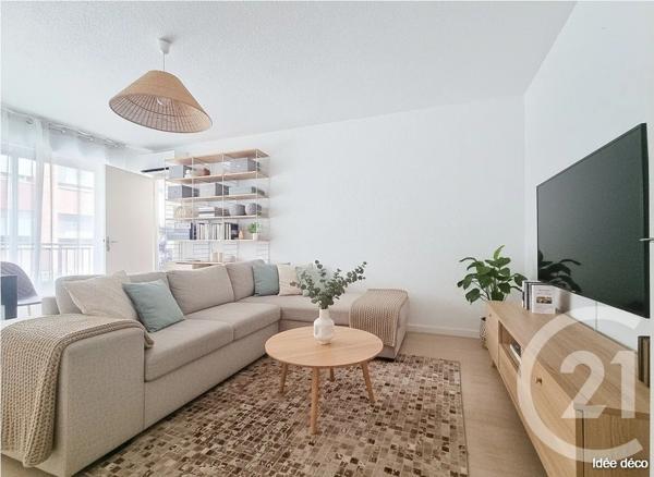 Appartement F1 à vendre  1 pièce - 27 m 2   LE GOLFE JUAN  - 06