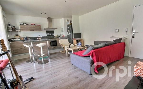 Appartement à vendre    2 pièces • 43,69 m2 Élancourt