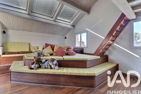 Maison à vendre 13 pièces 401 m² Marseille 12