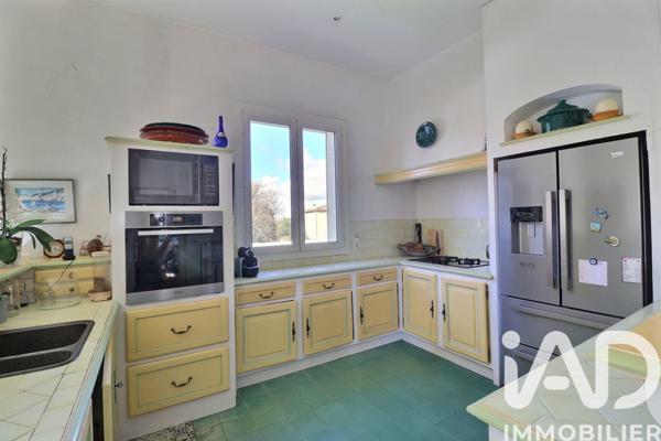 Maison à vendre 13 pièces 401 m² Marseille 12