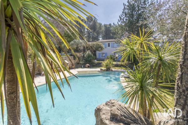 Maison à vendre 5 pièces 150 m² Trets