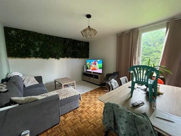 Appartement à louer    3 pièces •  Compiègne