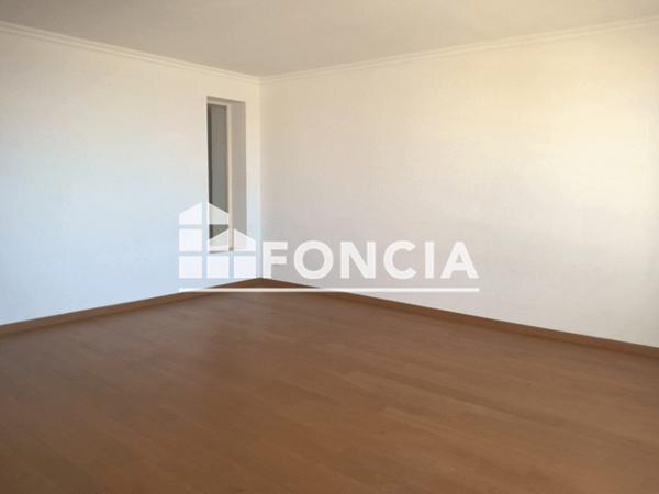 Location Appartement 3 pièces 90.7 m² - 3 QUAI DE LA JOLIETTE Marseille 13002