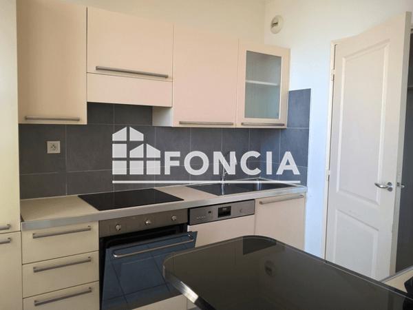 Location Appartement 3 pièces 90.7 m² - 3 QUAI DE LA JOLIETTE Marseille 13002
