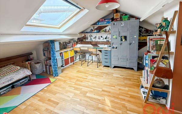 Appartement à vendre    3 pièces • 46,23 m2 Bagnolet