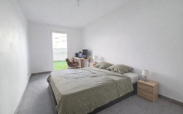 Appartement à vendre    3 pièces • 61 m2 Marseille 9