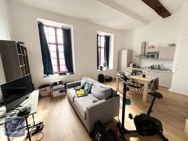 Appartement à louer 2 pièces 42.95m² Valenciennes (59300)