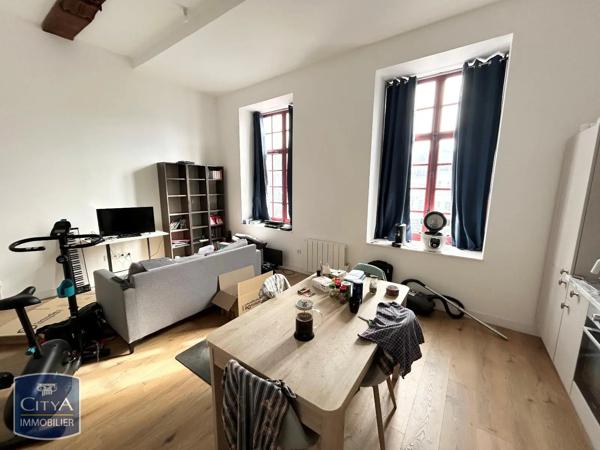 Appartement à louer 2 pièces 42.95m² Valenciennes (59300)