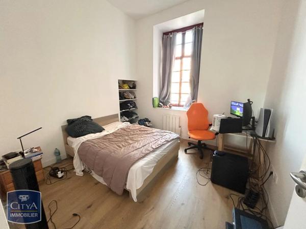 Appartement à louer 2 pièces 42.95m² Valenciennes (59300)
