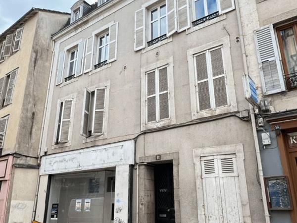 Location Local commercial 2 pièces 70 m² - 11 RUE DELESCLUZE Limoges 87000