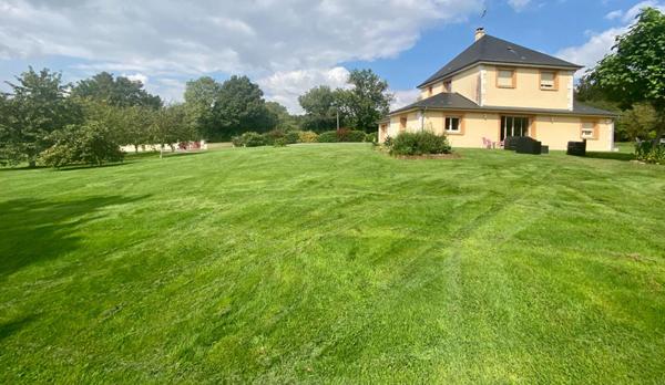 Maison au calme à 12 minutes de pont L'Evêque