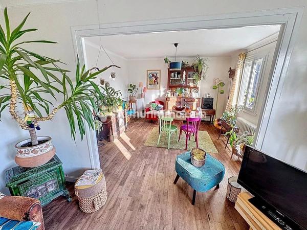 Vente                                                      Maison
                        
                     5 pièces                      93 m2                     à Plouha