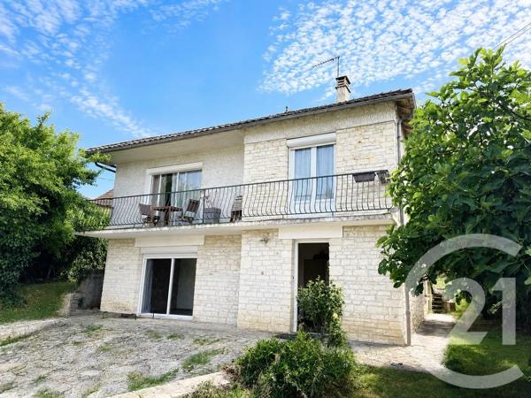 Maison à vendre  6 pièces - 134 m 2   GOURDON  - 46