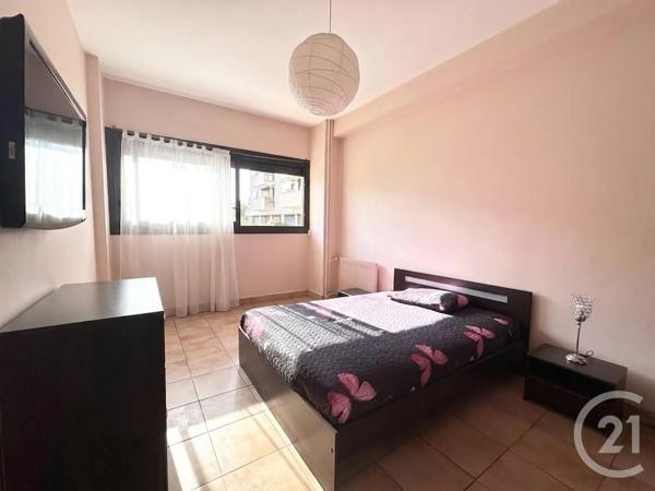Appartement T4 à vendre  5 pièces - 106,50 m 2   PERPIGNAN  - 66