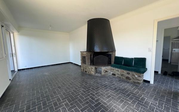 Maison à vendre    4 pièces •  Morlaàs