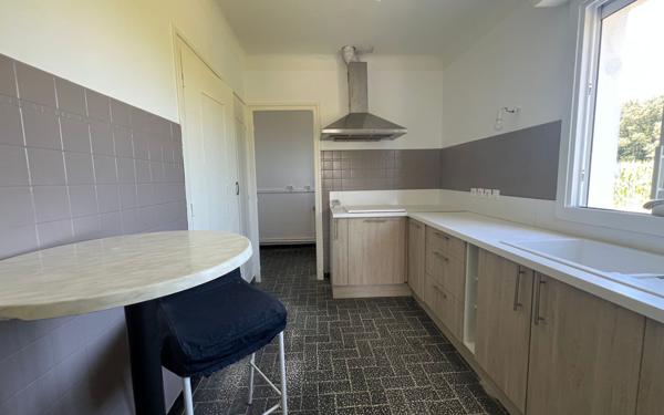 Maison à vendre    4 pièces •  Morlaàs