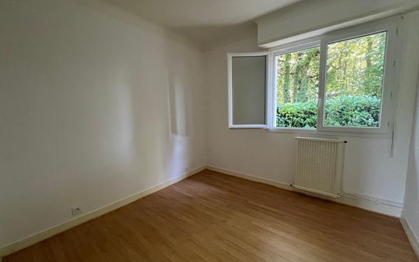 Maison à vendre    4 pièces •  Morlaàs