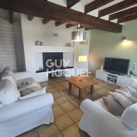 Charmante maison de 210m2, 5 chambres et T2 à renover